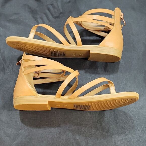 BRAND NEW FOREVER CHEERFUL-77 SOLID GLADIATOR FLAT BACK ZIPPER SANDAL - Picture 9 of 12
